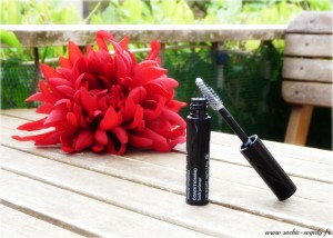 Base mascara Manna Kadar Cosmetics