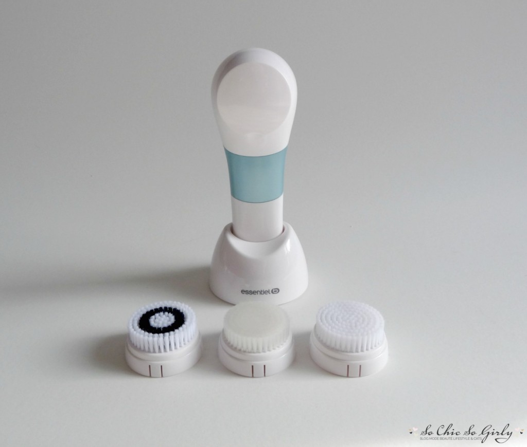 Brosse faciale Essentiel B 1