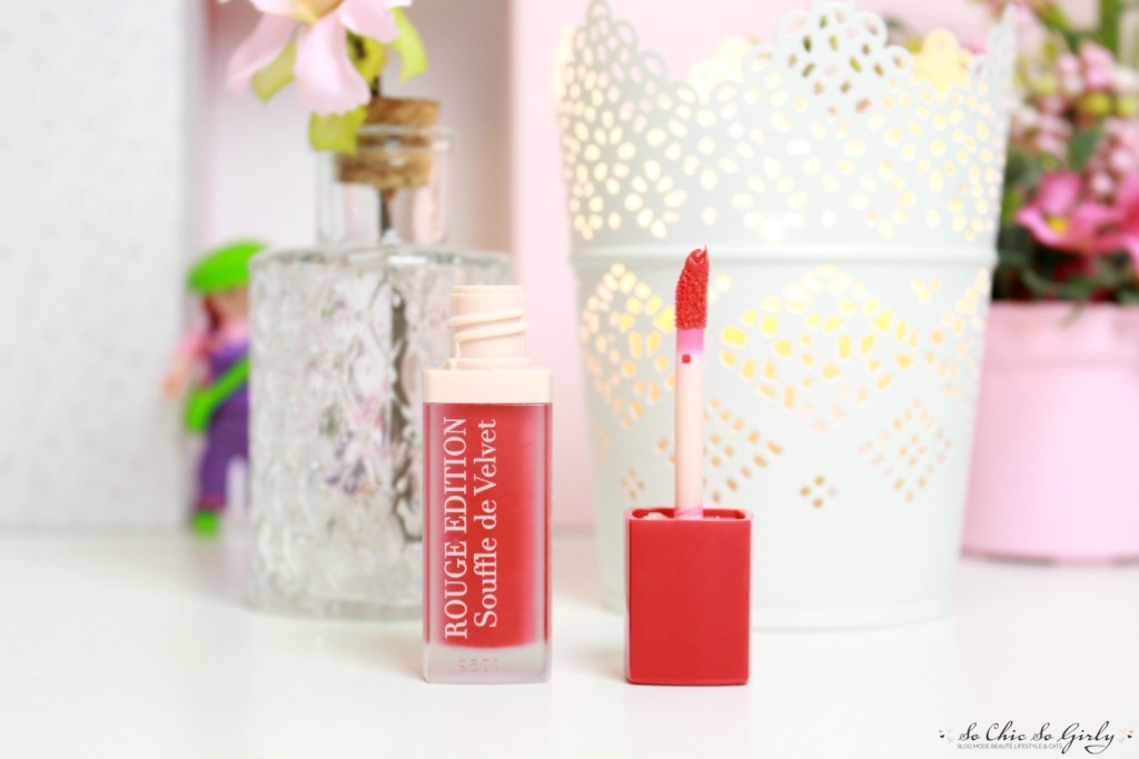 Rouge Edition Souffle de Velvet Bourjois 3
