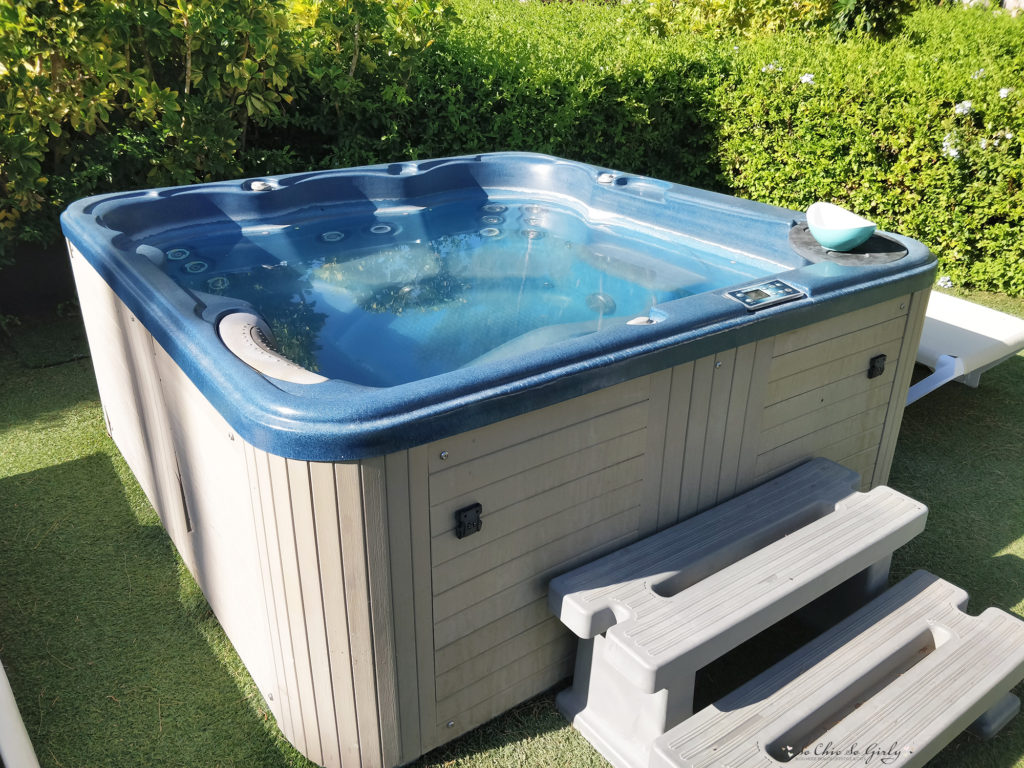 fuertventura romantic fantasia suites jacuzzi